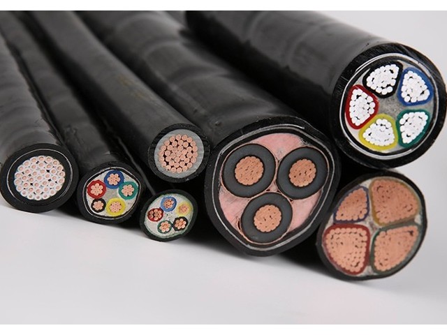 線(xiàn)束導(dǎo)體材質(zhì)大揭秘：銅、鋁、合金的導(dǎo)電率與成本如何平衡？