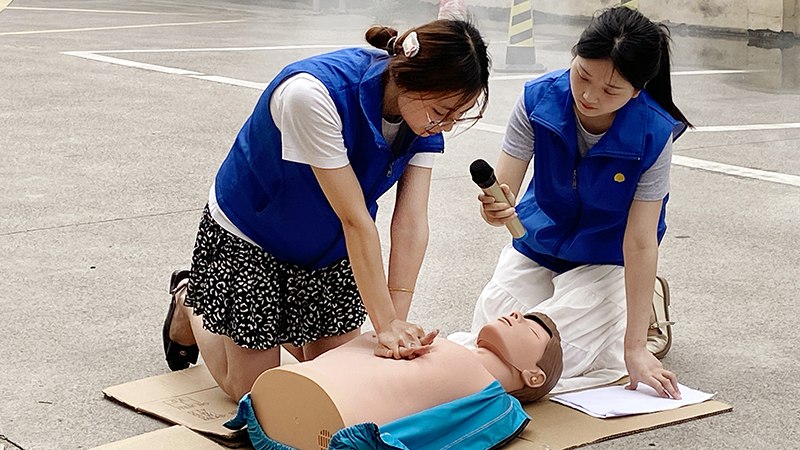 線束廠消防演習之心肺復蘇