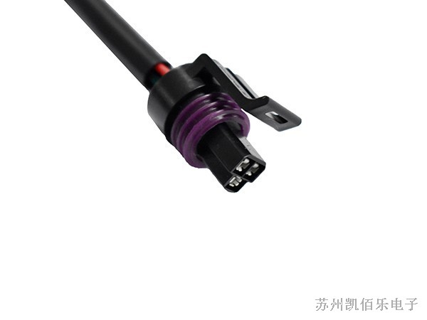 德?tīng)柛＞€束