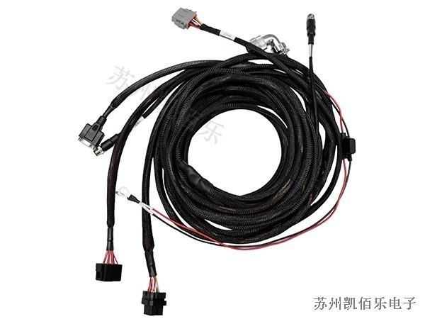 智能農(nóng)機線束