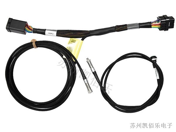 智能農(nóng)機線束